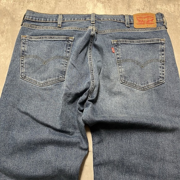 Levis 505 Men's 38 X 32 Reg Fit Blue Jeans Medium Wash Faded Denim Cotton Dad - Picture 7 of 9
